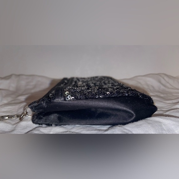 Women’s Victoria's Secret Black Sequin Clutch Bag Limited Edition - Picture 5 of 14